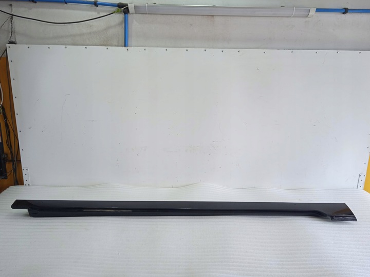 фото №1, Vw passat b8 планка порогова права 3g0853858f