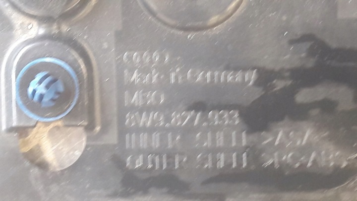 фото №9, 8w9827933 каркас спойлер задньої кришки audi a4 b9