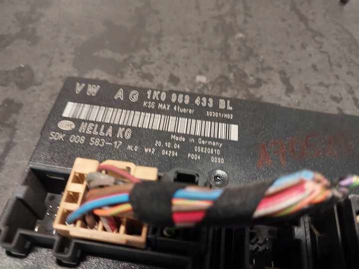 фото №5, Модуль / блок керування комфорту volkswagen touran i 1k0959433bl