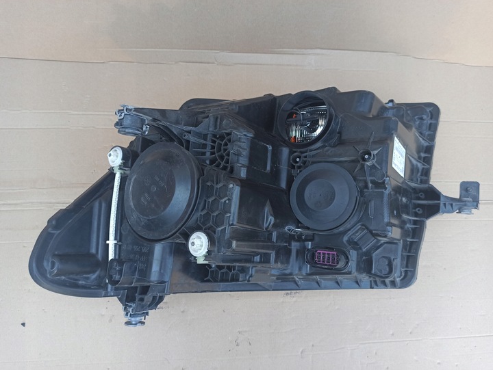 фото №4, Vw crafter 2 ii правая лампа перед фара 7c1