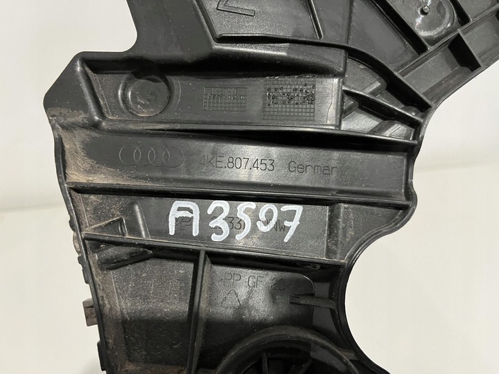 фото №9, Audi e-tron 4ke ползун крепление бампера левый зад 4ke807453