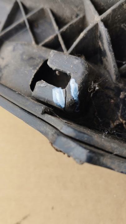 фото №10, Планка крила правий зад audi q3 ii