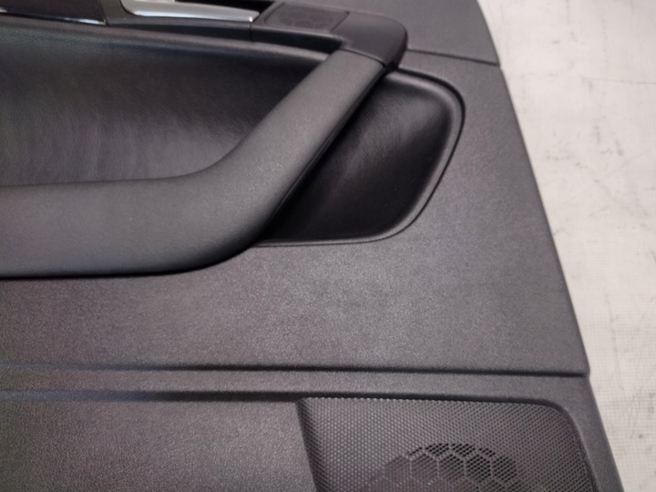 фото №8, Боковина дверь левый зад кожа audi a3 8p sportback 5d 8p4867305