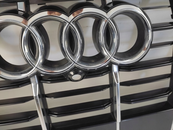 фото №7, Audi q7 ii рестайлинг 4m 4m0 решётка радиатора решётка радиатор перед 2018- камера