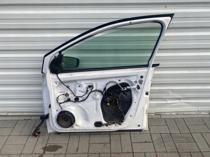 фото №12, Двері праві перед праві передні vw polo 6r 5d eu