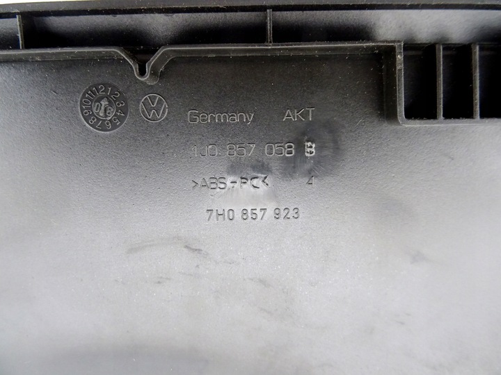 фото №5, Полка бардачок консоли vw transporter t5 golf iv fv