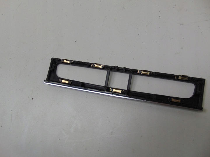 фото №8, Рамка панель консолі audi a3 8p рестайлінг 8p0863321f