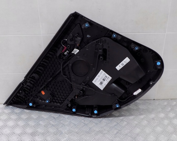 фото №9, Bmw 1 f40 оббивка двері обшивки перед зад