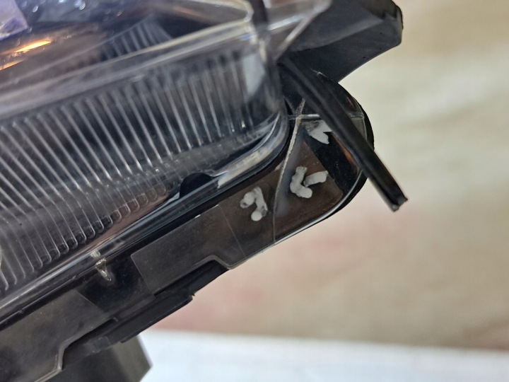 фото №12, Hyundai tucson iii фара праве повний led