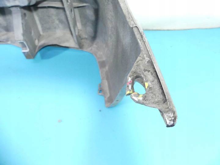 фото №14, Бампер зад mazda demio 99-02 срібний 22v