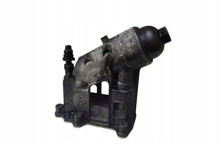 фото №7, Кріплення фільтра масла bmw 1 e87 7797392 2.0l дизель 100kw 2008