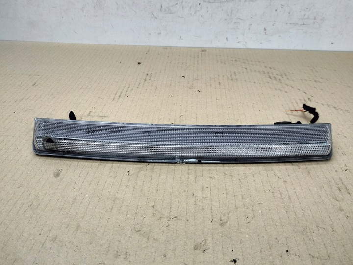 фото №1, Лампа третье свет сплав крышки citroen ds4 годы 2010-2015