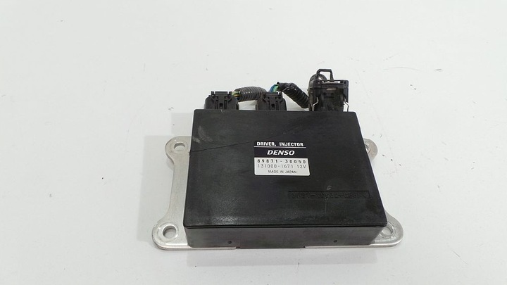 фото №1, Lexus is 300h модуль блок управления форсунка 89871-30050