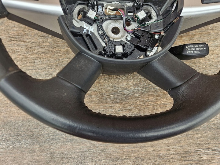 фото №10, Jeep grand cherokee wk 08-10 рестайлинг руль дерево