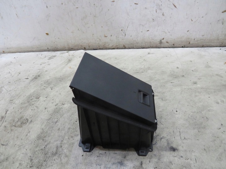 фото №1, Бардачок задней сиденья audi a8 d4