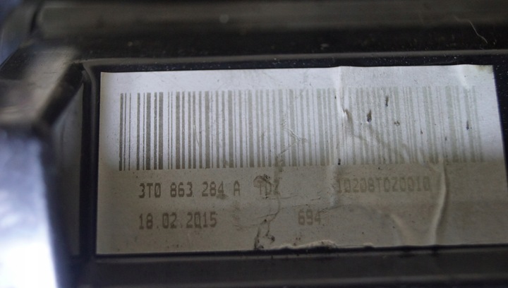 фото №6, Skoda superb ii дисплей бардачок зад 3t0919201a