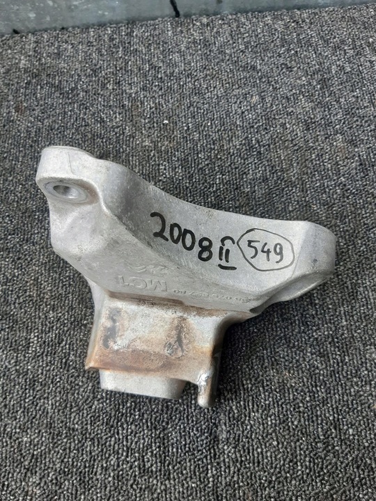 фото №7, Лапи кріплення коробки 9807982780 peugeot 2008 ii