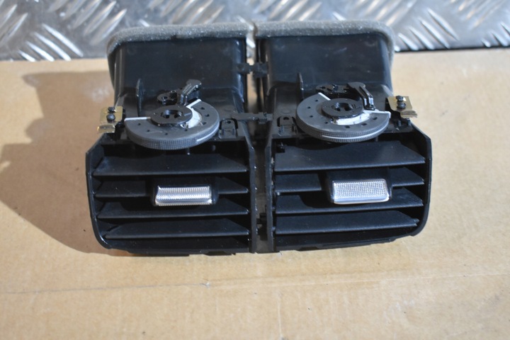 фото №1, Идеальная решётка воздуховод зад задняя mercedes w167 1