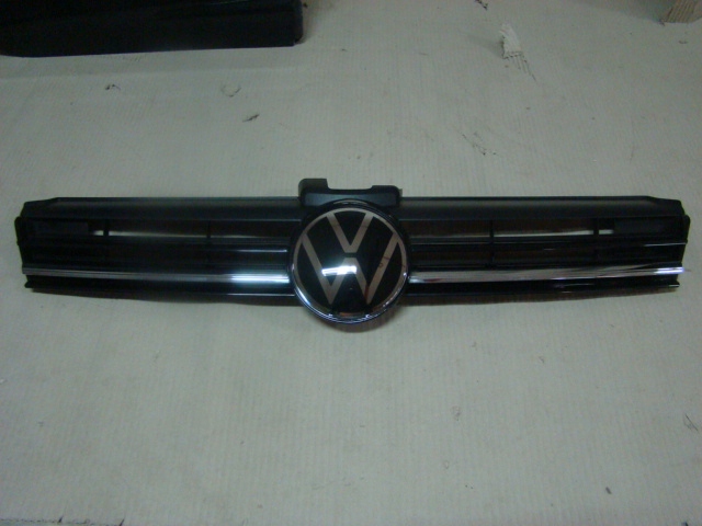 фото №1, Решітка решітка радіатора vw golf vii 5g0853651cc