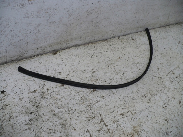 фото №1, Прокладка резиновая накладка подкапотное пространство оригинал kia ceed ii