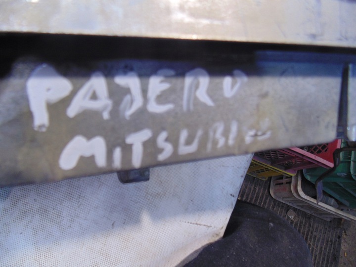 фото №7, Mitsubishi pajero 2 ii 91-99 год решётка решётка радиатора решётка mb645720 m.