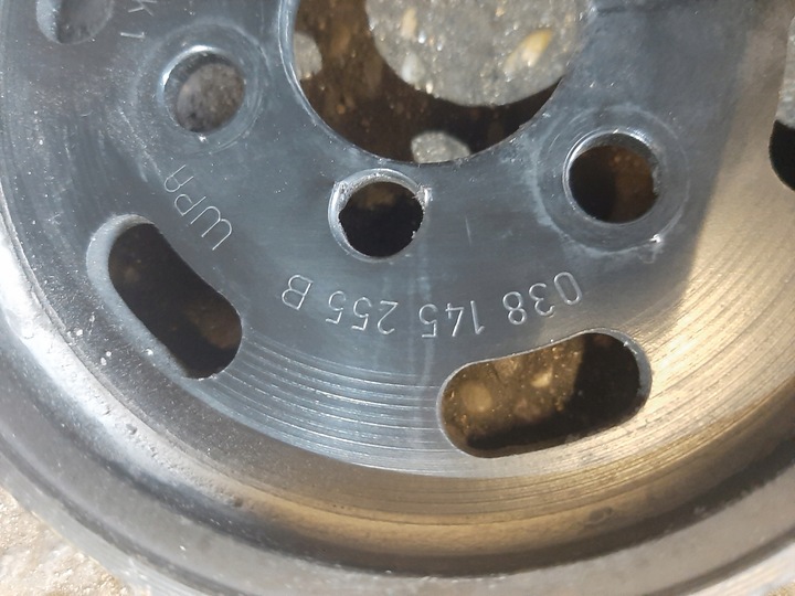 фото №10, Audi a4 b8 a5 8t колесо насоса усилителя 038145255b