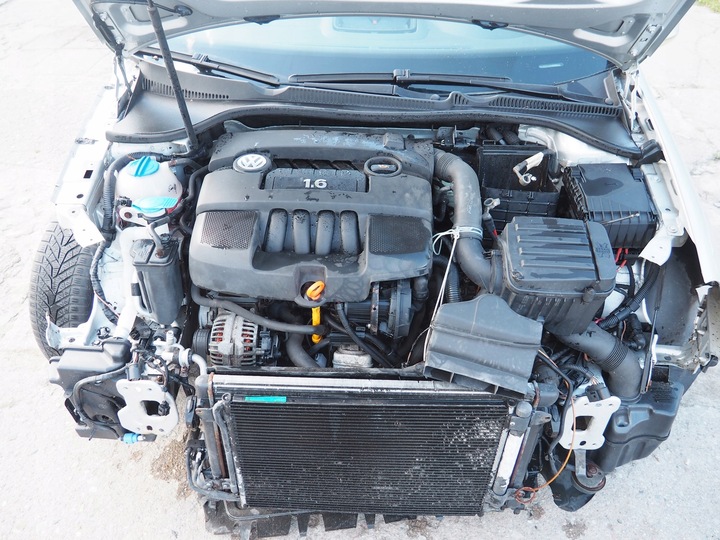 фото №12, Vw golf v 5 крило лівий перед переднє колір la7w