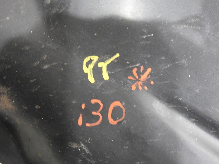 фото №7, Підкрилок правий зад hyundai i30 i 86826-2l000