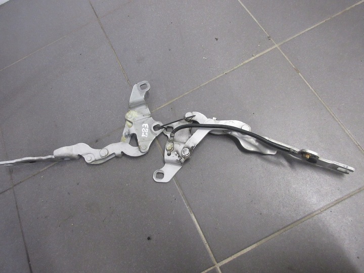 фото №5, Петля петлі капота кришки двигуна bmw e82 354