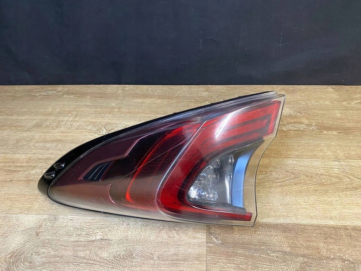 фото №1, Права задня лампа toyota c-hr chr 16-19 81550-f4030-00