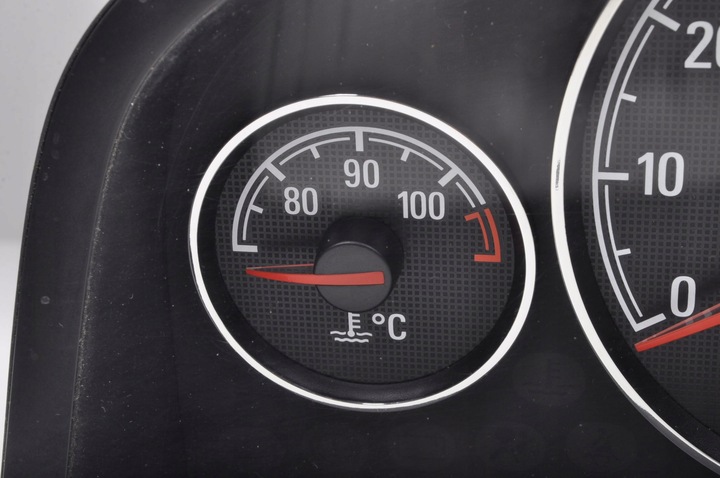 фото №6, Opel signum 3.2 v6 211km спидометр приборы 13186666cl европа