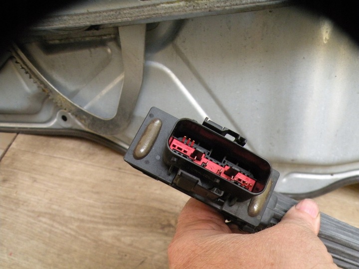 фото №8, Volvo c30 06-12 подъемник стекла правые жгут дверь