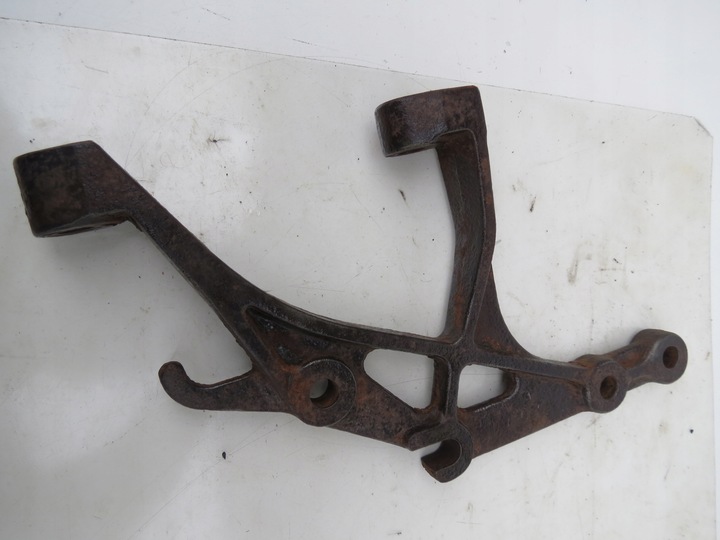 фото №7, Кронштейн кріплення фільтра повітря лівий/правий перед scania 124 420 1333733