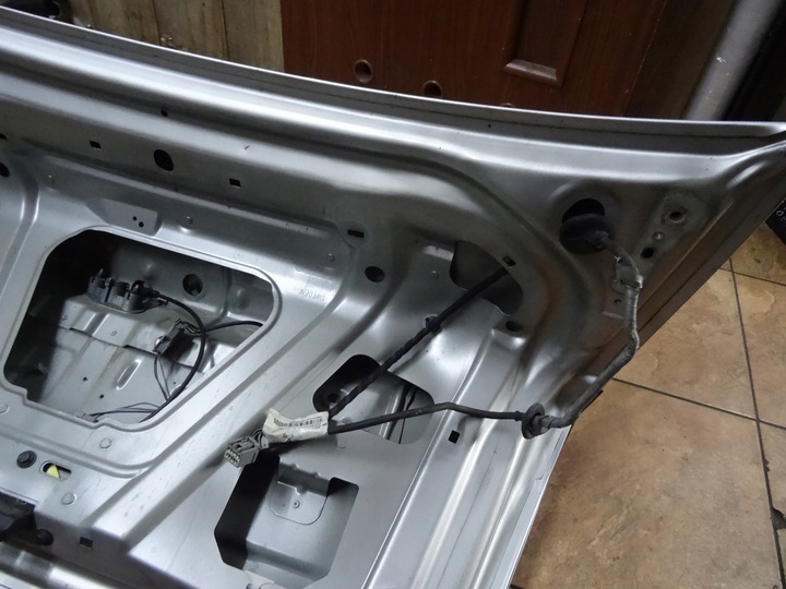 фото №8, Volvo s60 2.4d 02' кришка багажника зад