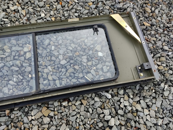 фото №8, Рамка надставка ліва зад задня крило лівий скло defender 90 1999-2014