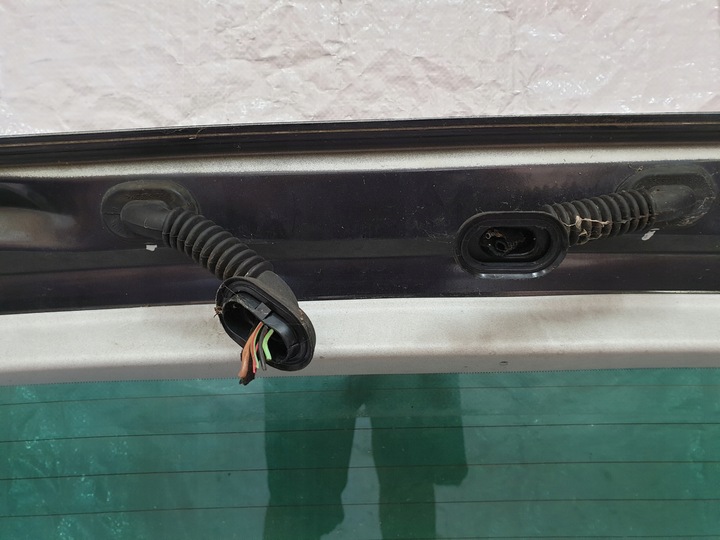 фото №12, Seat altea 5p0 04-09 крышка багажника стекло спойлер