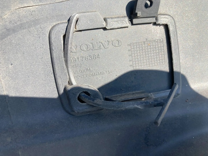 фото №10, Volvo s60 переднее бампер перед 9178213v