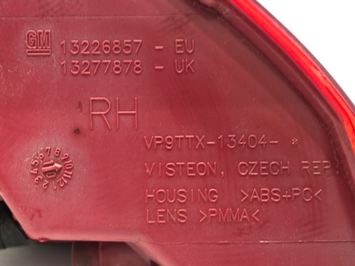фото №12, Фара правое зад opel insignia a 13226857 универсал 08-17 свет