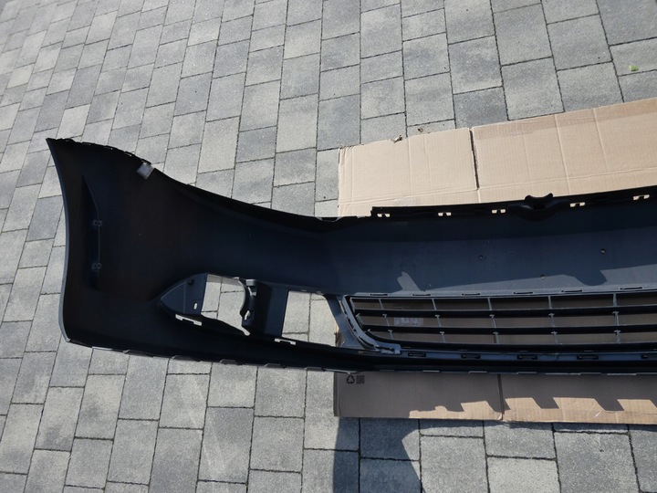 фото №14, Бампер, решётка средняя volkswagen jetta