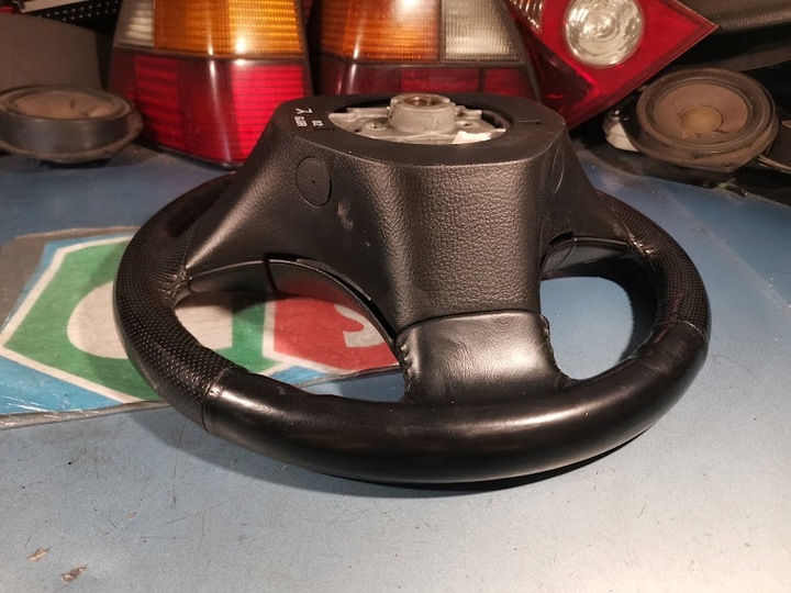 фото №9, Триспицевий кермо подушка стрічка mazda 6