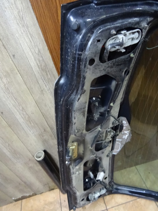 фото №7, Volvo v40 1.9dci 03' кришка багажника