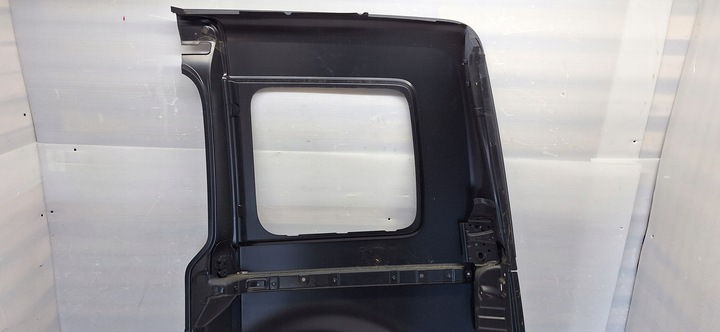 фото №8, Vw caddy 2k5 крыло задний зад правые обшивка