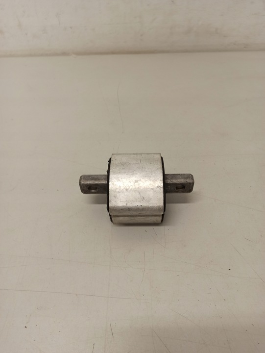 фото №1, Подушка коробки коробки передач merc g клас sprinter інші a2202400518