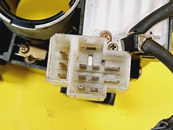 фото №7, Рулевой/подрулевой переключатель комбинированный nissan sunny nr929