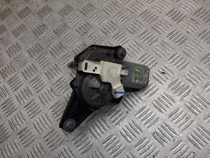 фото №1, Моторчик дворники задней megane ii 8200153458