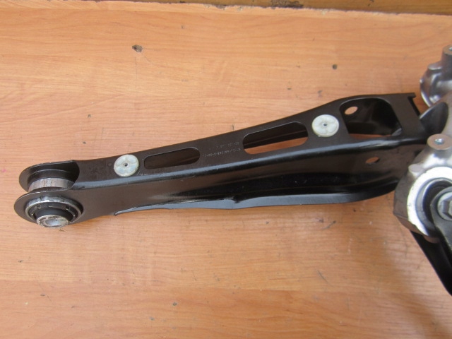 фото №9, Bmw x3 g01 x4 g02 поворотна опора права зад 6879752 // bez важіль 6871023 6871007