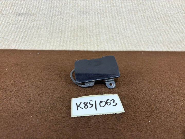 фото №1, Volvo v70 2 ii заглушка фаркоп бампера перед 9190320 k85/063