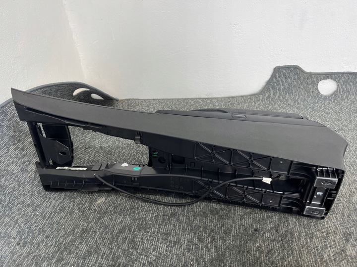 фото №13, Mercedes c класс w204 2.2 cdi туннель средний подлокотник гнездо usb оригинал