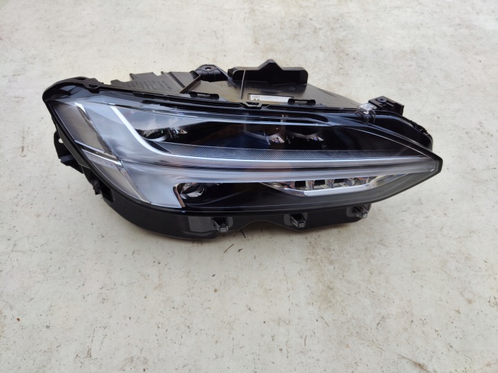 фото №11, Фара правая передняя полный led volvo v90 s90 31655187 европа
