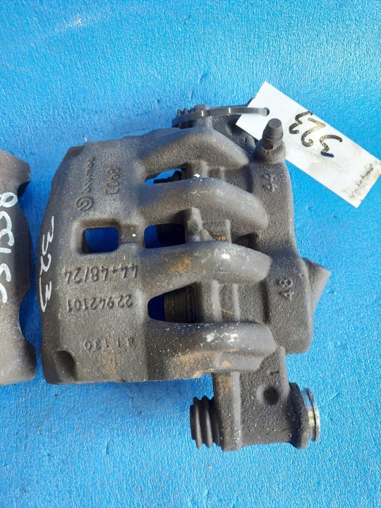 фото №5, Затискачі перед fiat ducato 22942100 22942101 kpl
